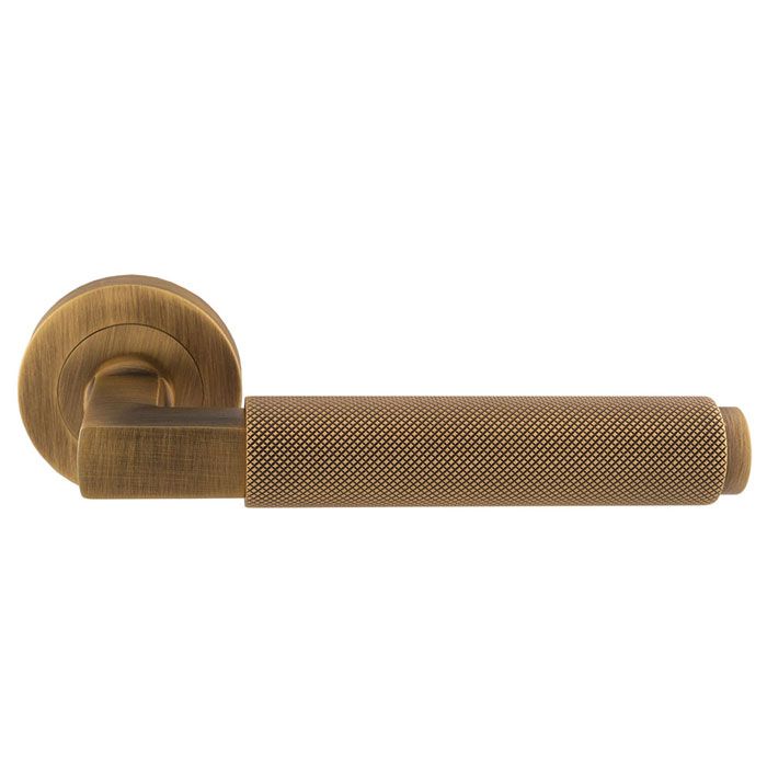 Carlisle Brass Terazzo Lever on Round Rose