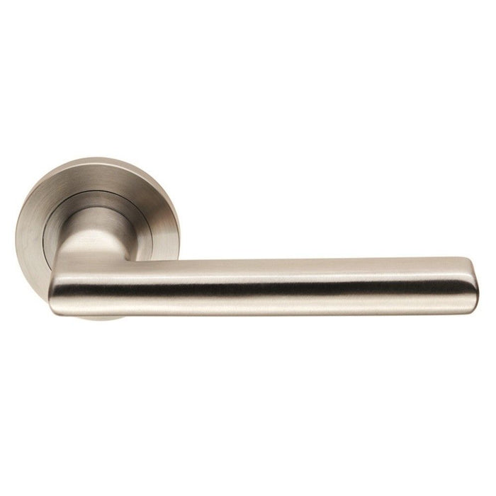 Carlisle Brass SWL1134.SSS Steelworx Carlton Lever on Round Rose