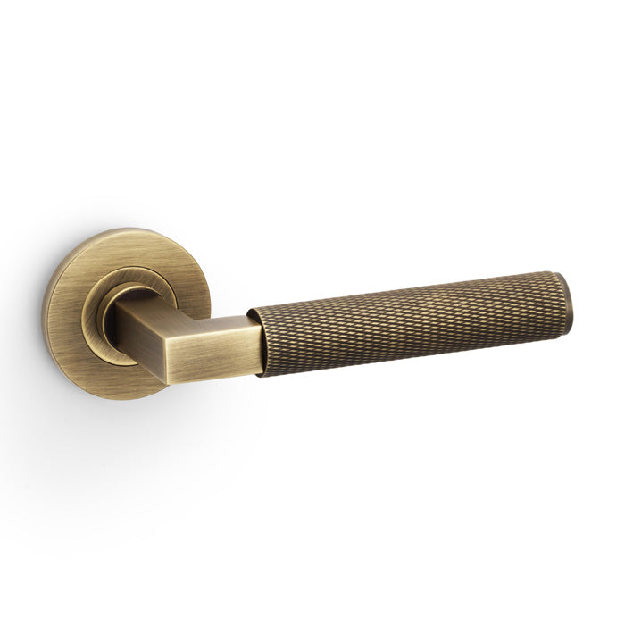 Eurospec Alexander & Wilks Knurled Hurricane Lever on Round Rose AW200