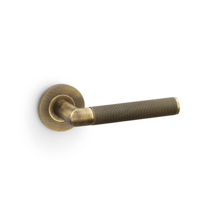 Eurospec Alexander & Wilks Knurled Harrier Lever on Round Rose AW210