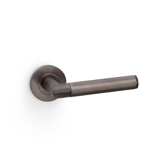 Eurospec Alexander & Wilks Knurled Harrier Lever on Round Rose AW210