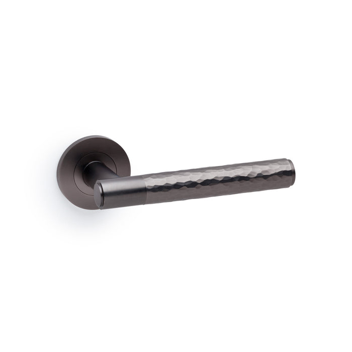 Eurospec Alexander & Wilks Hammered Spitfire Lever on Round Rose AW223