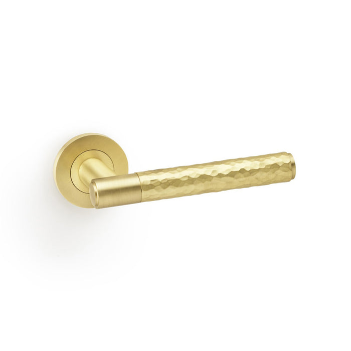 Eurospec Alexander & Wilks Hammered Spitfire Lever on Round Rose AW223