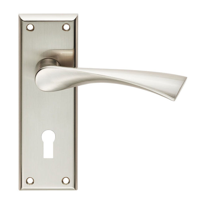 Carlisle Brass Serozzetta Venti Lever on Backplate